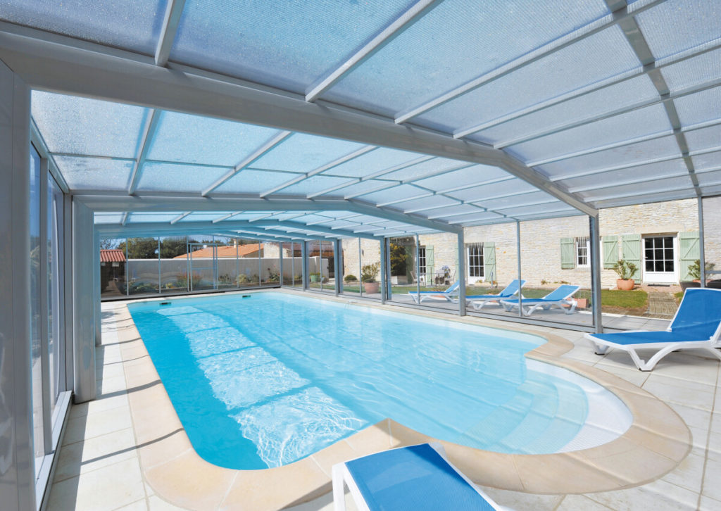 ABRI_PISCINE_RIDEAU_2011_TRIPTIK_HAUT_AUVINET_300RVB-4-.jpg-1200px-1024x726