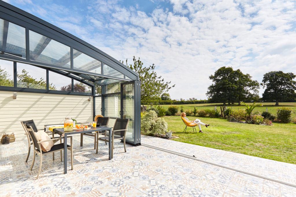 ABRI_TERRASSE_RIDEAU_TENDANZ_2018_LAMOUREUX_300RVB_158.jpg-1200px-1024x683