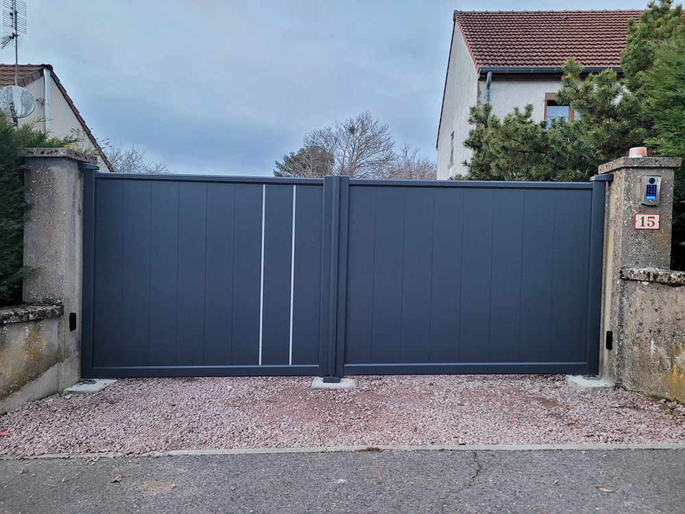 Portail-battant-aluminium-3