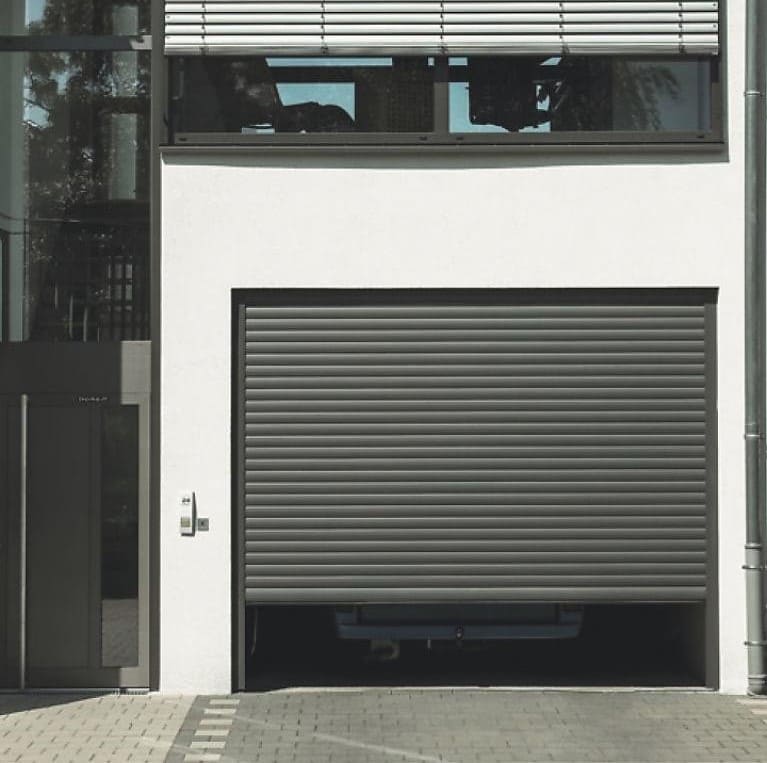 Porte-de-garage-enroulement-Saint-Quentin